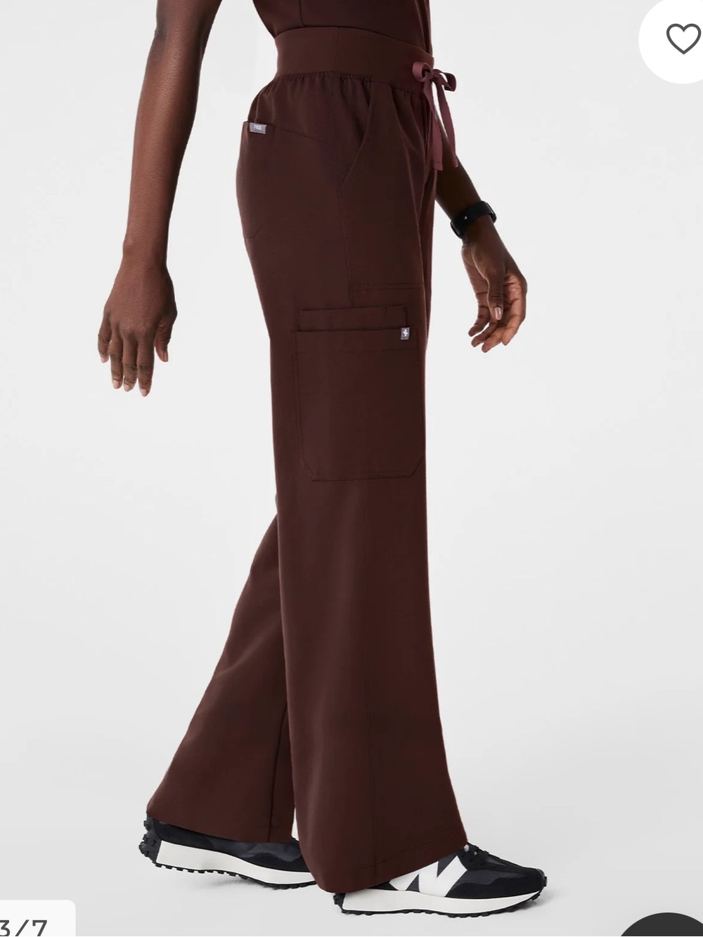 FIGS ESPRESSO Isabel High-Rise Wide-Leg Scrub Pant - Picture 3 of 6